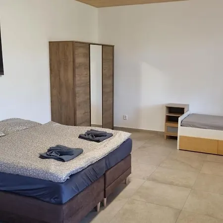 Apartman Na Statku 7 Namest nad Oslavou Exterior photo