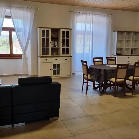 Apartman Na Statku 7 Namest nad Oslavou Exterior photo